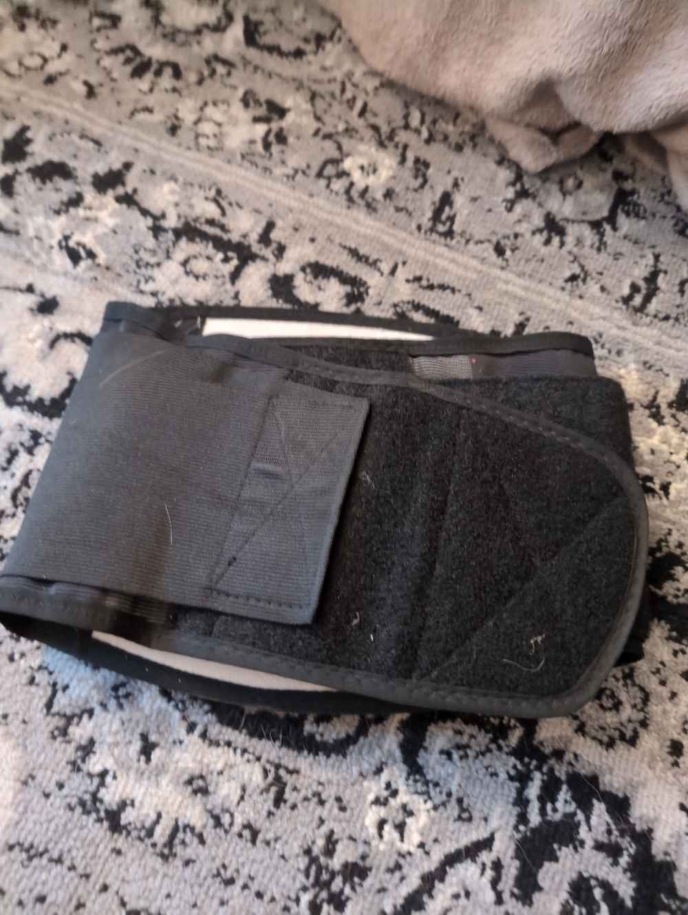 Adjustable Black Support Belt